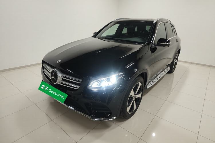 Ojetý Mercedes-Benz GLC 2018 GLC 260 4MATIC Luxury Model Guazi used car, China used car export, Used car for sale, Used cars, Cheapest cars for sale
