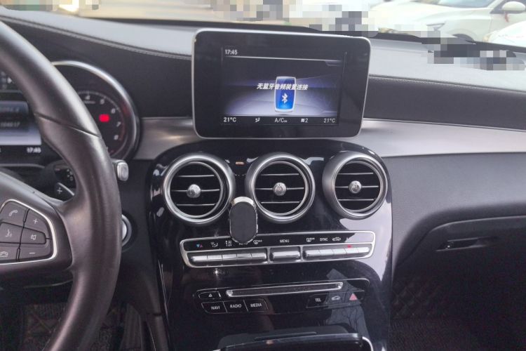 Used Mercedes-Benz GLC 2018 Facelift GLC 200 4MATIC Audio And AC Panel
