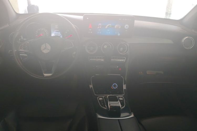 Used Mercedes-Benz GLC 2018 GLC 200 4MATIC Center Console