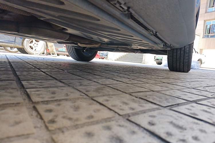 Used Mercedes-Benz GLC 2018 Facelift GLC 200 4MATIC Chassis Front Left