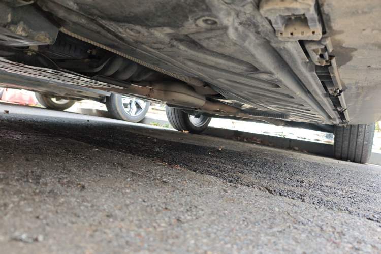 Used Mercedes-Benz GLC 2018 GLC 300 4MATIC Sport Edition Chassis Front Left