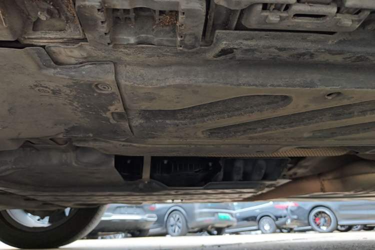 Used Mercedes-Benz GLC 2018 GLC 260 4MATIC Luxury Model Chassis Front Left
