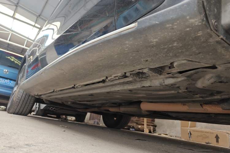 Used Mercedes-Benz GLC 2018 GLC 260 4MATIC Luxury Model Chassis Front Right