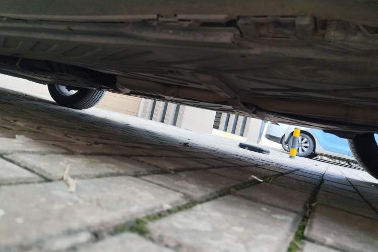 Used Mercedes-Benz GLC 2018 GLC 300 4MATIC Sport Edition Chassis Rear Left