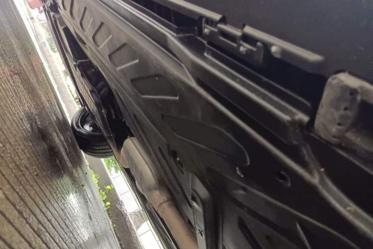 Used Mercedes-Benz GLC 2018 Refreshed GLC 300 4MATIC Dynamic Edition Chassis Rear Left
