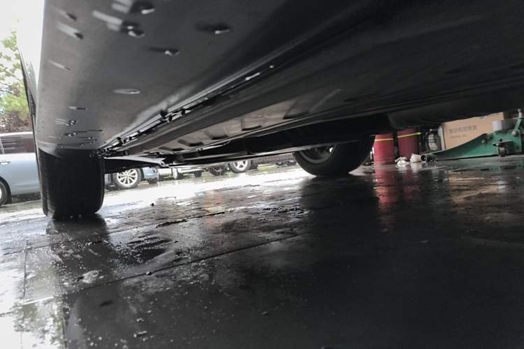 Used Mercedes-Benz GLC 2018 GLC 260 4MATIC Luxury Model Chassis Rear Left