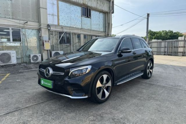Used Mercedes-Benz GLC 2018 Refreshed GLC 300 4MATIC Dynamic Edition