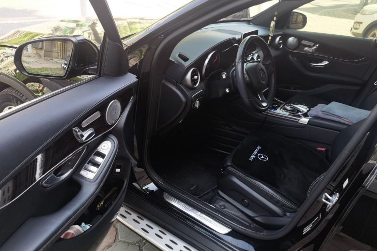 Used Mercedes-Benz GLC 2018 GLC 260 4MATIC Dynamic Edition Driver Seat