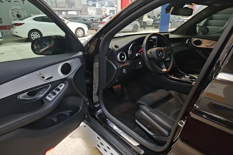 Used Mercedes-Benz GLC 2018 Facelift GLC 200 4MATIC Driver Seat