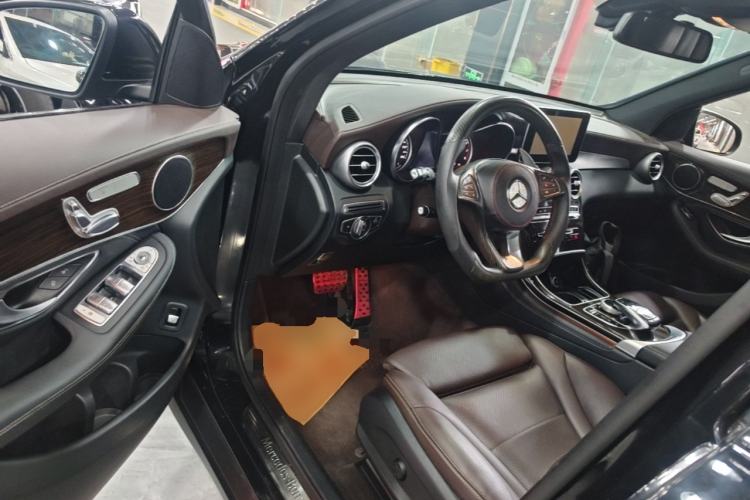 Used Mercedes-Benz GLC 2018 GLC 260 4MATIC Dynamic Edition Driver Seat