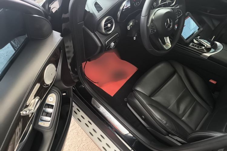 Used Mercedes-Benz GLC 2018 Facelifted GLC 260 4MATIC Dynamic Edition Driver Seat