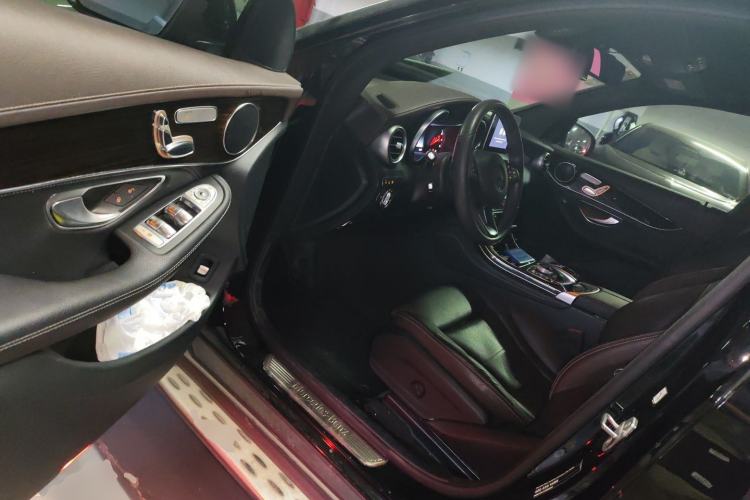 Used Mercedes-Benz GLC 2018 Facelift GLC 260 4MATIC Luxury Edition Driver Seat