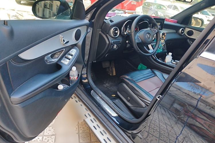 Used Mercedes-Benz GLC 2018 Facelift GLC 200 4MATIC Driver Seat