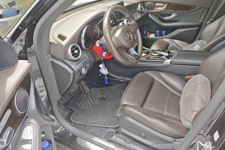 Used Mercedes-Benz GLC 2018 Facelifted GLC 260 4MATIC Dynamic Edition Driver Seat