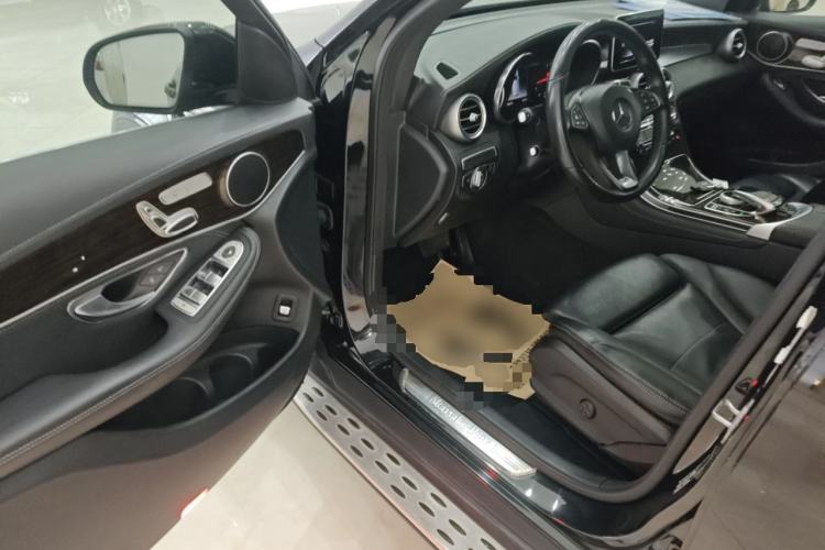 Used Mercedes-Benz GLC 2018 Facelifted GLC 260 4MATIC Dynamic Edition Driver Seat