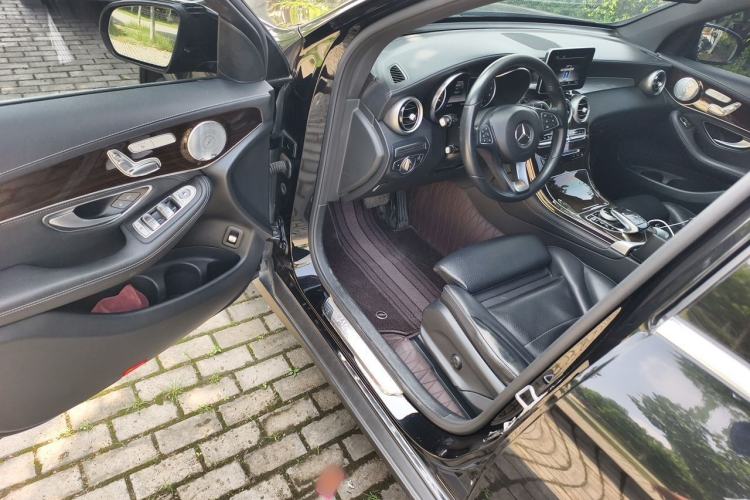 Used Mercedes-Benz GLC 2018 GLC 260 4MATIC Dynamic Edition Driver Seat