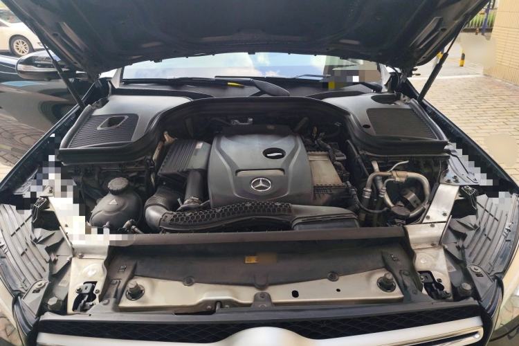 Used Mercedes-Benz GLC 2018 GLC 300 4MATIC Sport Edition Engine Bay