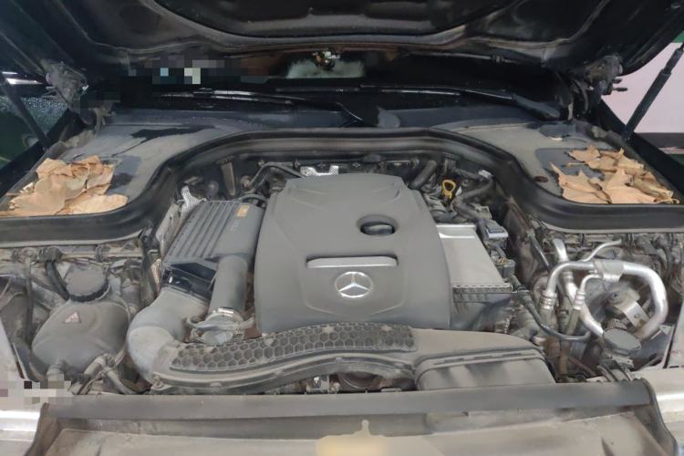 Used Mercedes-Benz GLC 2018 Facelift GLC 260 4MATIC Luxury Edition Engine Bay