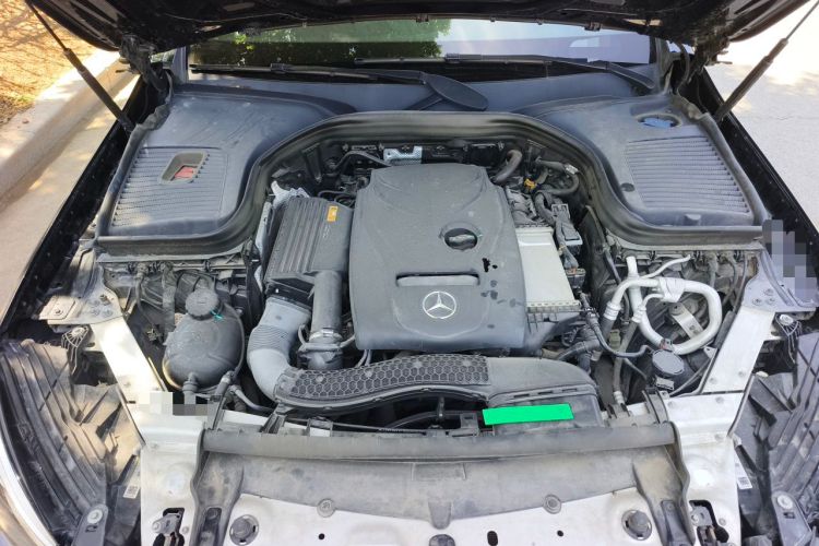 Used Mercedes-Benz GLC 2018 Facelifted GLC 260 4MATIC Dynamic Edition Engine Bay