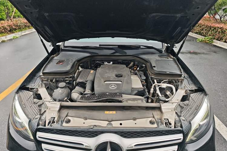 Used Mercedes-Benz GLC 2018 Facelifted GLC 260 4MATIC Dynamic Edition Engine Bay