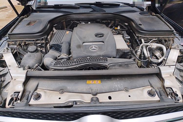 Used Mercedes-Benz GLC 2018 Facelift GLC 200 4MATIC Engine Bay