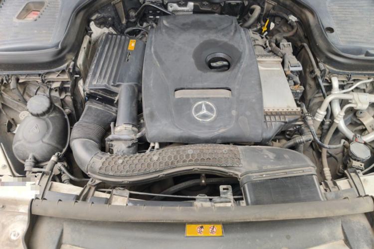 Used Mercedes-Benz GLC 2018 GLC 260 4MATIC Luxury Model Engine Bay