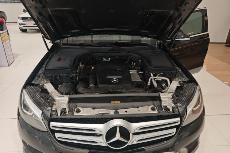 Used Mercedes-Benz GLC 2018 Facelift GLC 200 4MATIC Engine Bay