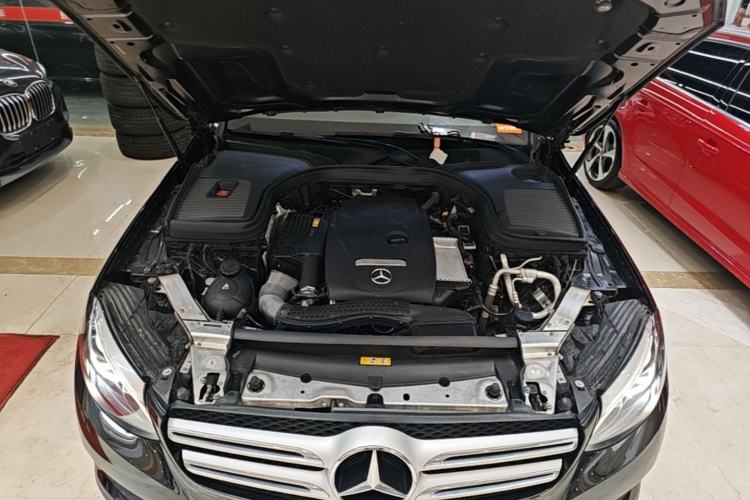 Used Mercedes-Benz GLC 2018 Facelift GLC 200 4MATIC Engine Bay