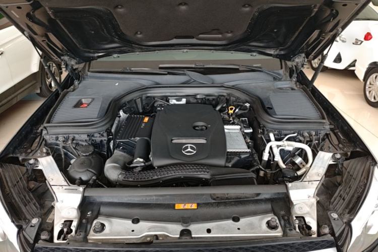 Used Mercedes-Benz GLC 2018 Refreshed GLC 300 4MATIC Dynamic Edition Engine Bay