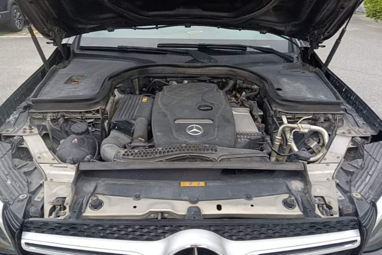 Used Mercedes-Benz GLC 2018 Facelifted GLC 260 4MATIC Dynamic Edition Engine Bay