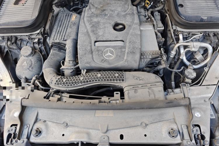 Used Mercedes-Benz GLC 2018 GLC 260 4MATIC Luxury Model Engine Bay