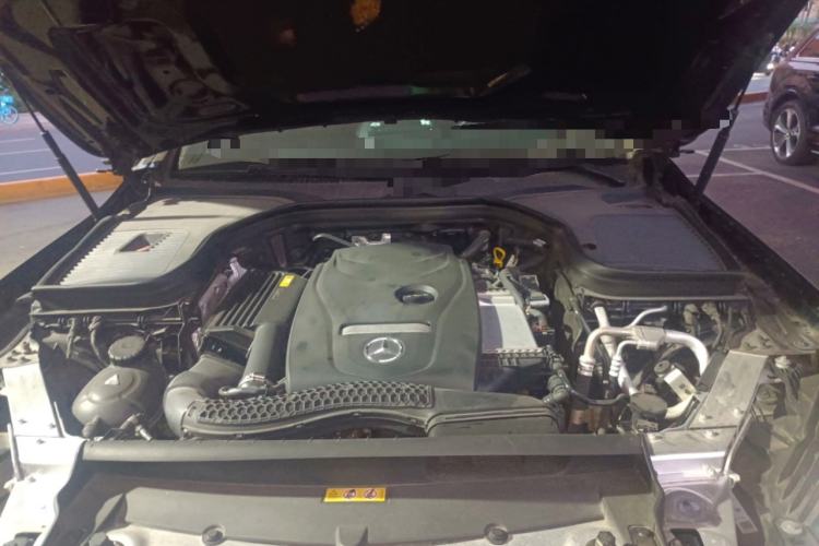 Used Mercedes-Benz GLC 2018 GLC 260 4MATIC Dynamic Edition Engine Bay