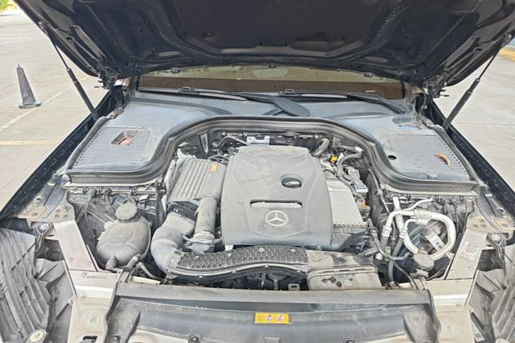 Used Mercedes-Benz GLC 2018 Facelifted GLC 260 4MATIC Dynamic Edition Engine Bay