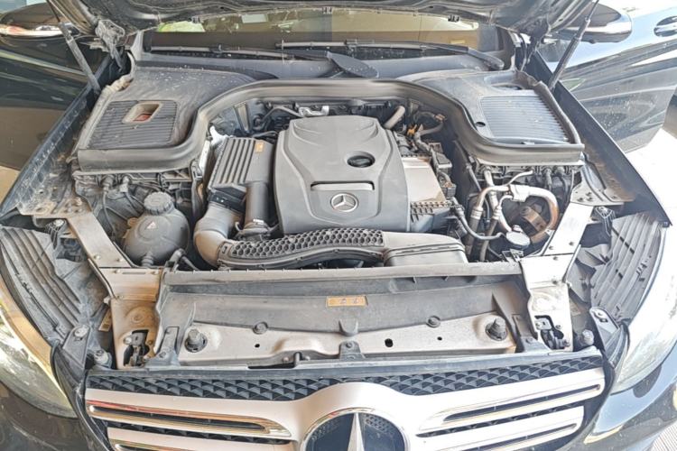 Used Mercedes-Benz GLC 2018 Facelift GLC 260 4MATIC Luxury Edition Engine Bay