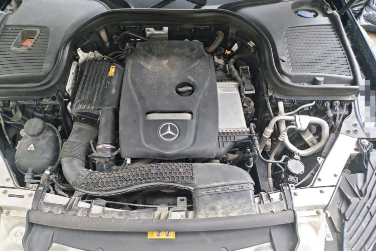 Used Mercedes-Benz GLC 2018 Facelift GLC 260 4MATIC Luxury Edition Engine Bay
