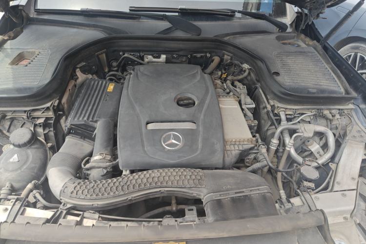 Used Mercedes-Benz GLC 2018 GLC 260 4MATIC Luxury Model Engine Bay
