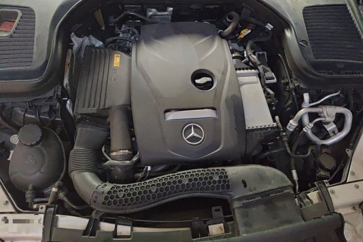 Used Mercedes-Benz GLC 2018 GLC 260 4MATIC Luxury Model Engine Bay