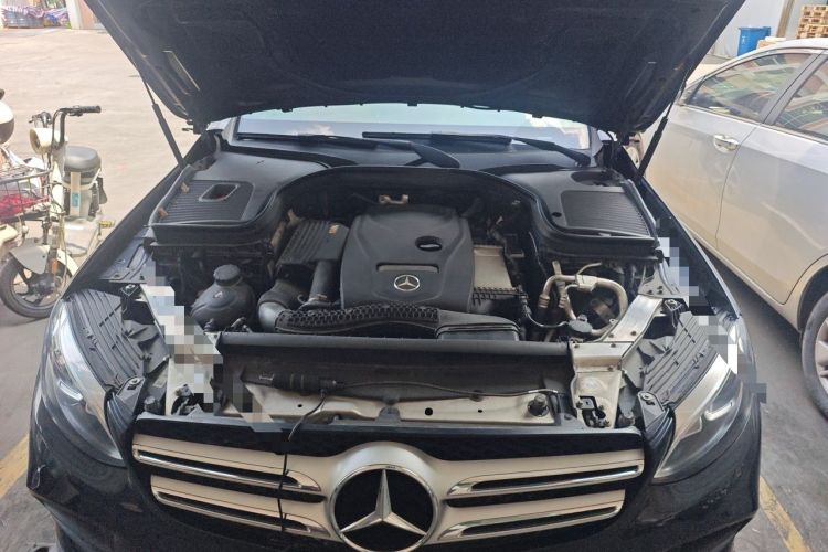 Used Mercedes-Benz GLC 2018 Facelift GLC 260 4MATIC Luxury Edition Engine Bay