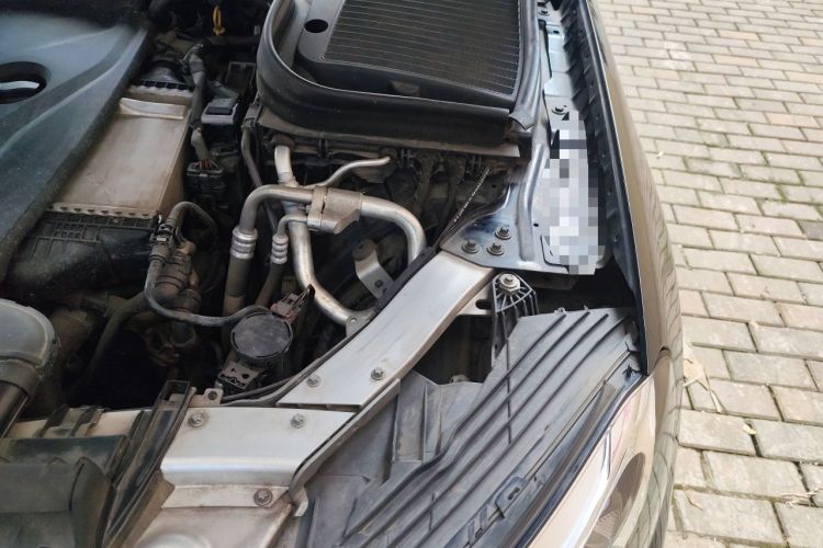 Used Mercedes-Benz GLC 2018 GLC 300 4MATIC Sport Edition Engine Bay Left