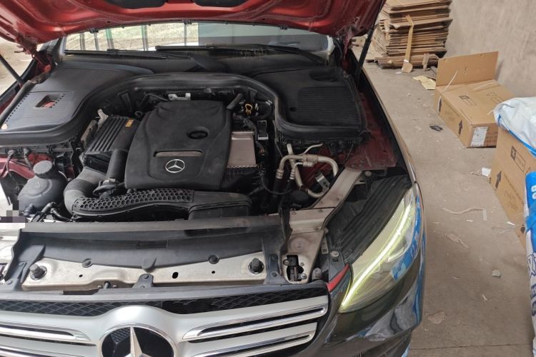 Used Mercedes-Benz GLC 2018 GLC 260 4MATIC Luxury Model Engine Bay Left