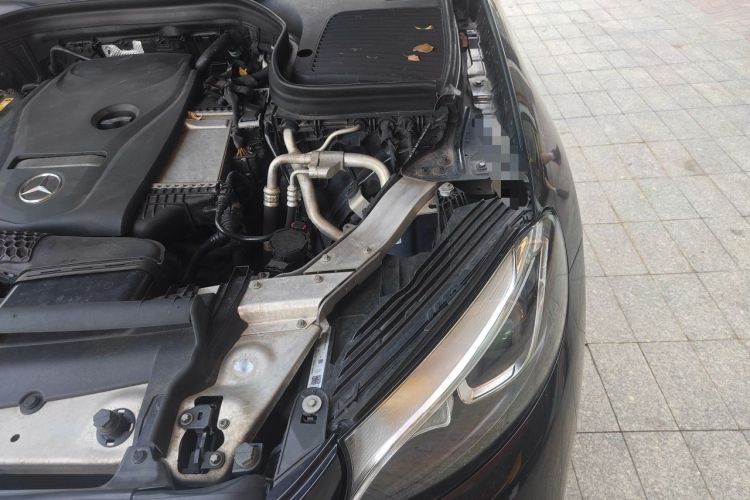 Used Mercedes-Benz GLC 2018 Facelift GLC 260 4MATIC Luxury Edition Engine Bay Left