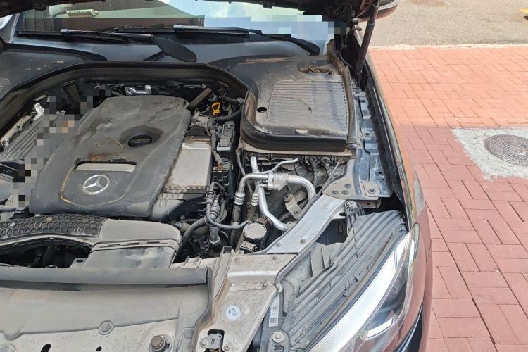 Used Mercedes-Benz GLC 2018 GLC 260 4MATIC Dynamic Edition Engine Bay Left