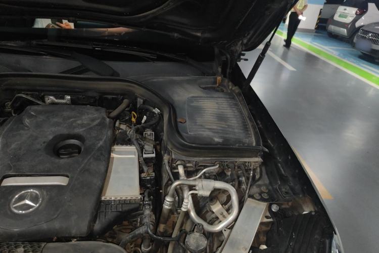 Used Mercedes-Benz GLC 2018 GLC 260 4MATIC Dynamic Edition Engine Bay Left