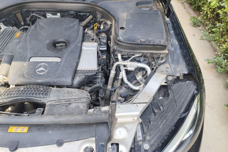 Used Mercedes-Benz GLC 2018 Facelift GLC 260 4MATIC Luxury Edition Engine Bay Left