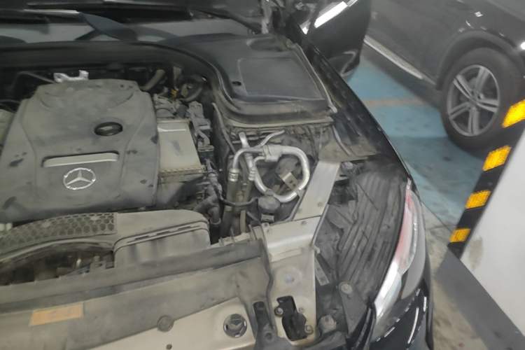 Used Mercedes-Benz GLC 2018 Facelifted GLC 260 4MATIC Dynamic Edition Engine Bay Left