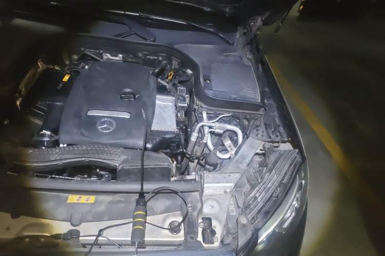 Used Mercedes-Benz GLC 2018 GLC 300 4MATIC Sport Edition Engine Bay Left