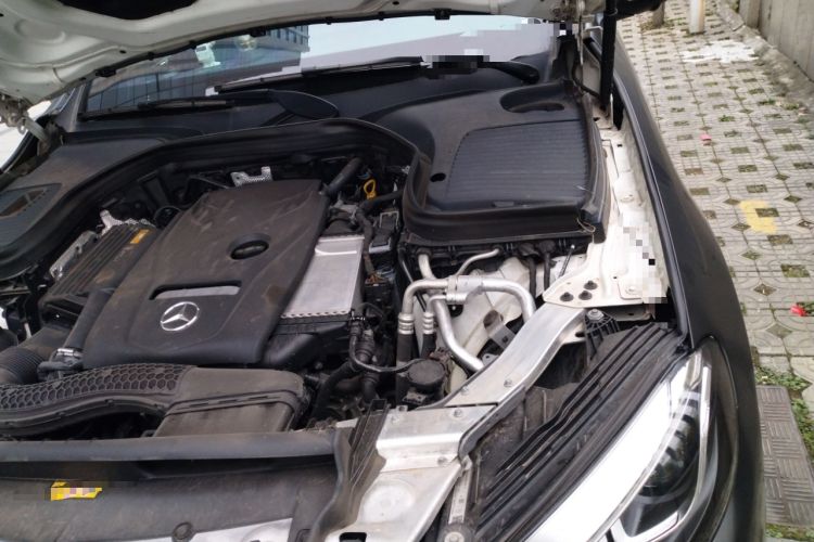 Used Mercedes-Benz GLC 2018 Facelift GLC 260 4MATIC Luxury Edition Engine Bay Left