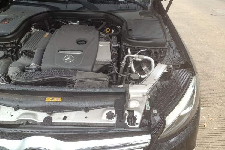 Used Mercedes-Benz GLC 2018 Facelifted GLC 260 4MATIC Dynamic Edition Engine Bay Left