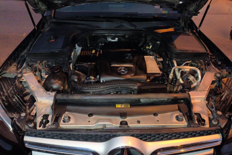 Used Mercedes-Benz GLC 2018 GLC 260 4MATIC Luxury Model Engine Bay