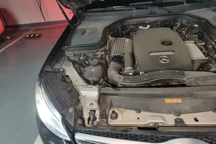 Used Mercedes-Benz GLC 2018 GLC 200 4MATIC Engine Bay Right